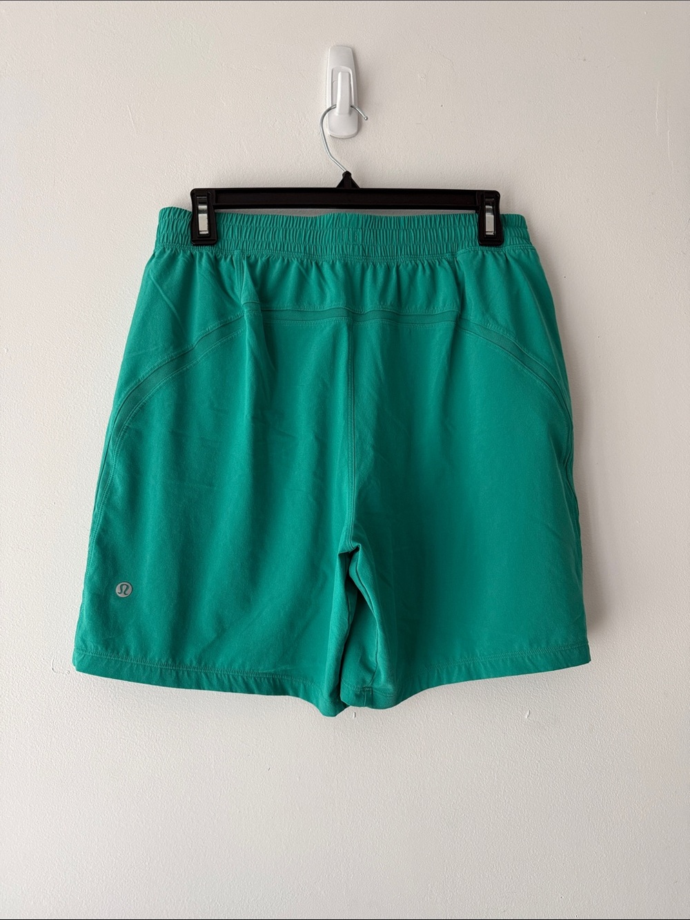 lululemon athletica NWOT Men's Teal Green Athletic Shorts Size Medium